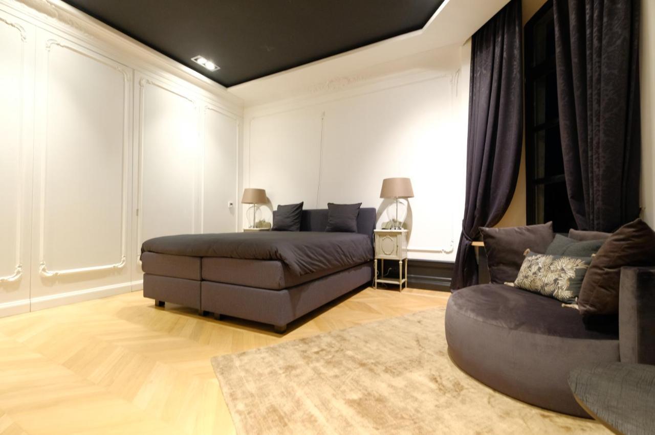 Suite La Duchesse Et Parking Prive Gratuit Mons Exterior photo