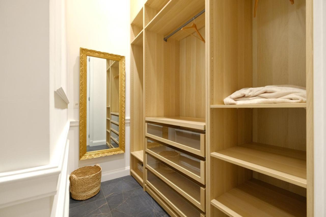 Suite La Duchesse Et Parking Prive Gratuit Mons Exterior photo